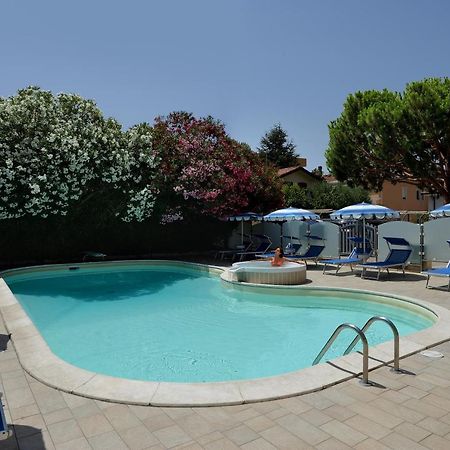 Hotel Gaston Rimini Luaran gambar